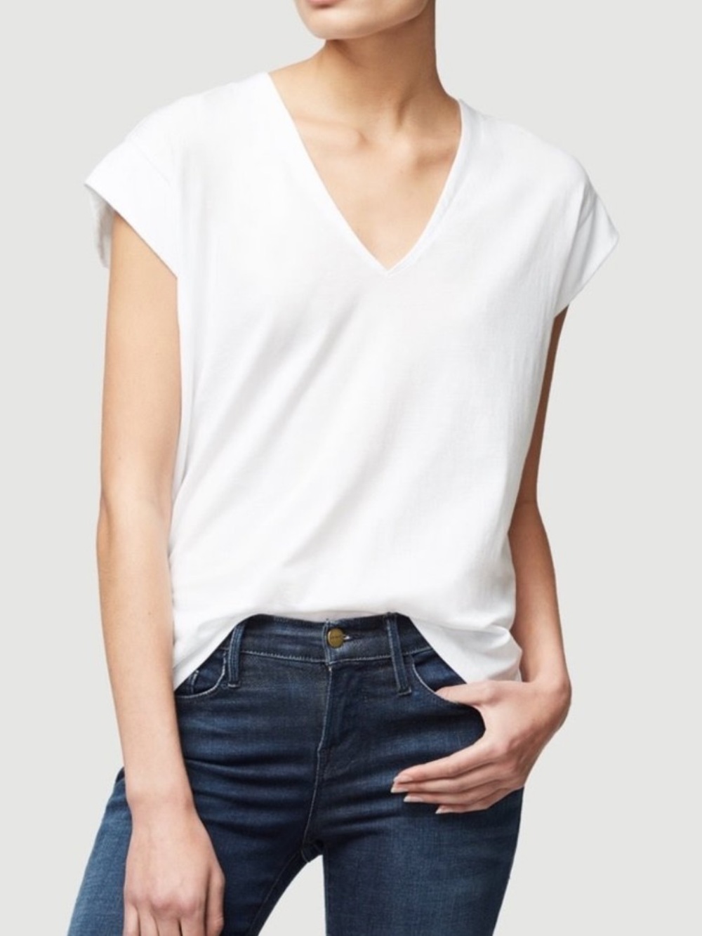 FRAME White Le Mid Rise V Tee Shirt Size Small Womens